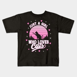 Just A Girl Who Loves Cats Kids T-Shirt